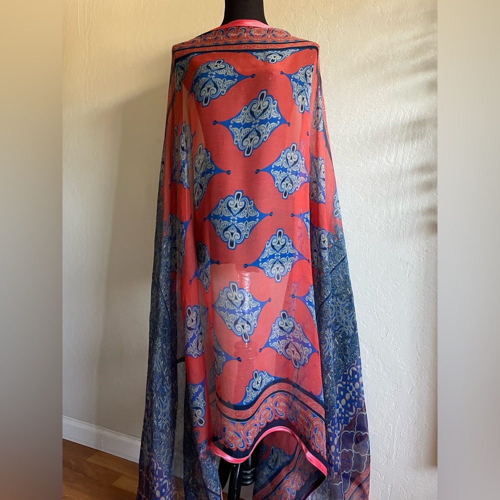 Silk wrap - Picture 3 of 9